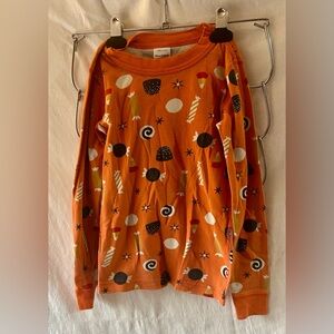 Hanna Andersson Orange Long Sleeve Tee Candy Print Halloween 8 Pajama Top